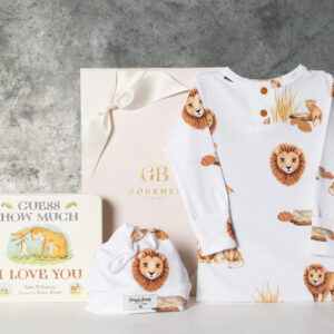 f7180859-cb9b-47ac-ab70-62f770a4a0b5.jpg Classic Baby Boy Hamper