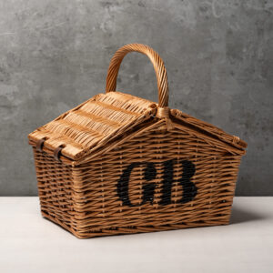 df8ffc81-cf5f-4dcb-9de7-2c7b4f07f923.jpg GB Signature Basket