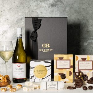 Sauvignon Blanc and Sweet reshoot GB24_850 Sauvignon Blanc and Sweet Hamper